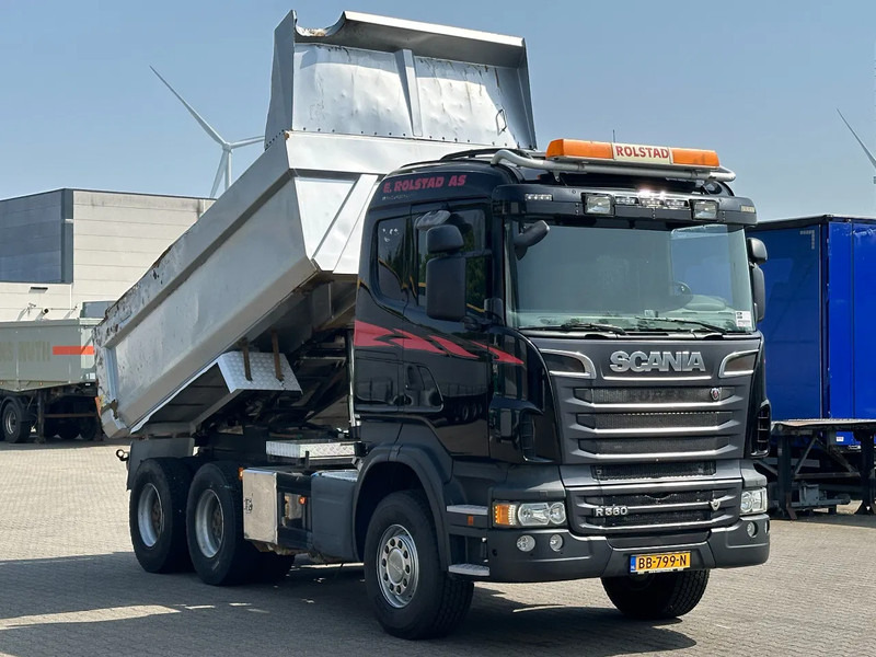 Scania R560 V8 6x4 Tipper / Big Axle / Full Steel / Euro 5 / Retarder - Kallurauto: pilt 2 Scania R560 V8 6x4 Tipper / Big Axle / Full Steel / Euro 5 / Retarder - Kallurauto: pilt 2