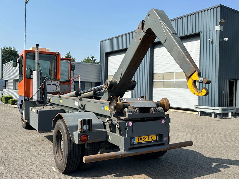 Terberg YT 222 4x2 AJK 30T Haakarm / Weegsysteem / Overdrukcabine / *NL-Kenteken* - Konkstõstukiga veoauto: pilt 5 Terberg YT 222 4x2 AJK 30T Haakarm / Weegsysteem / Overdrukcabine / *NL-Kenteken* - Konkstõstukiga veoauto: pilt 5