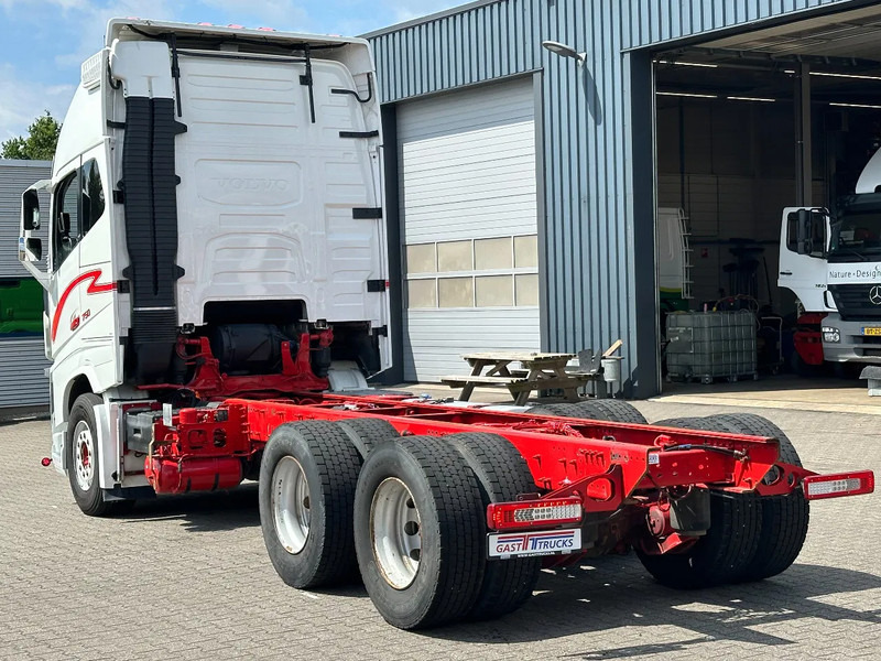 Volvo FH 16.750 6x4 Globe XL Chassis Retarder 4.30 Wb Full Air - Kabiinišassiiga veoauto: pilt 4 Volvo FH 16.750 6x4 Globe XL Chassis Retarder 4.30 Wb Full Air - Kabiinišassiiga veoauto: pilt 4