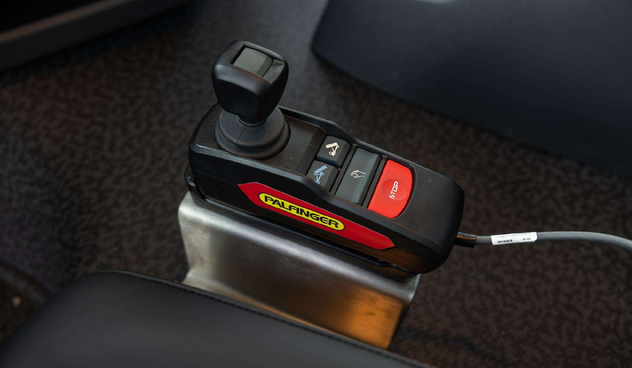 Uus Konkstõstukiga veoauto, Kraanaga veoauto Renault C 520: pilt 10