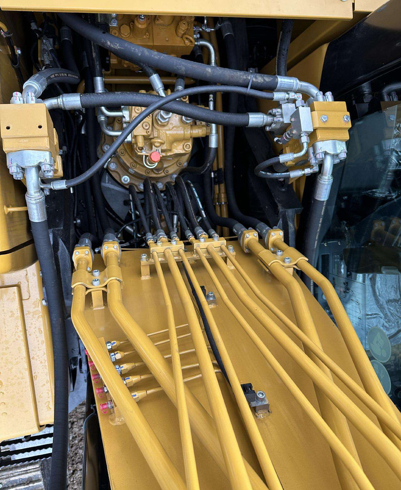 Uus Lintekskavaator SANY SY215C: pilt 10