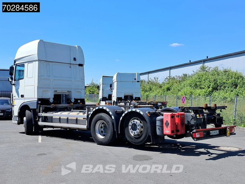 DAF XF 480 6X2 SSC Retarder 2x Tanks Lif+Lenkachse Standklima LED ACC - Konteinerveduk/ Tõstukiga veoauto: pilt 2 DAF XF 480 6X2 SSC Retarder 2x Tanks Lif+Lenkachse Standklima LED ACC - Konteinerveduk/ Tõstukiga veoauto: pilt 2