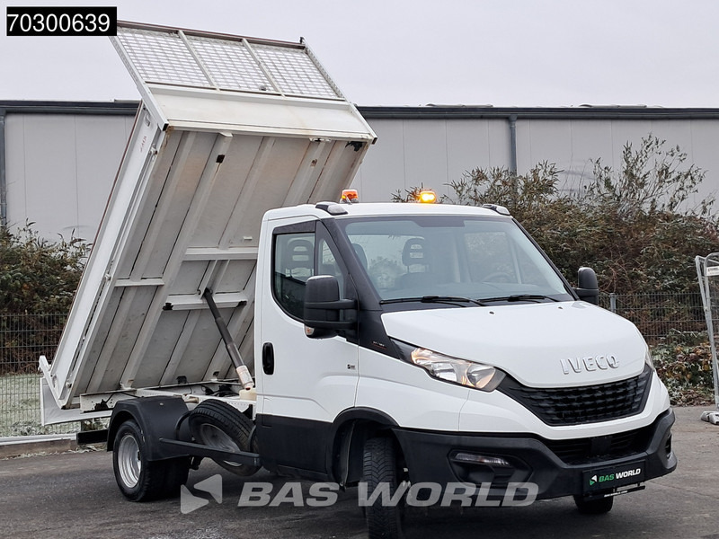 Iveco Daily 35C16 3.0L Kipper Doppelbereifung 3,5t AHK 160PS Klima Tempomat Kamera Euro6 A/C Towbar Cruise control - Tarbesõiduk kallur: pilt 3 Iveco Daily 35C16 3.0L Kipper Doppelbereifung 3,5t AHK 160PS Klima Tempomat Kamera Euro6 A/C Towbar Cruise control - Tarbesõiduk kallur: pilt 3