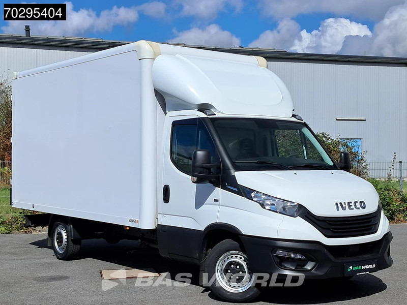 Iveco Daily 35S16 Automatik Kastenwagen Hintertüren 160PS Klimaanlage Kamera Euro6 Möbelkasten 21m3 A/C - Tarbesõiduk furgoon: pilt 5 Iveco Daily 35S16 Automatik Kastenwagen Hintertüren 160PS Klimaanlage Kamera Euro6 Möbelkasten 21m3 A/C - Tarbesõiduk furgoon: pilt 5