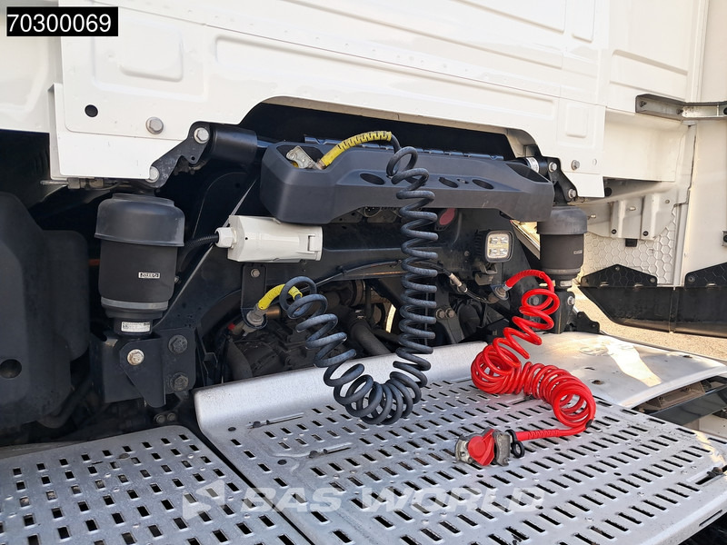 DAF XG 4X2 Retarder 2xTanks ACC LED Standklima Euro 6 - Sadulveok: pilt 5 DAF XG 4X2 Retarder 2xTanks ACC LED Standklima Euro 6 - Sadulveok: pilt 5