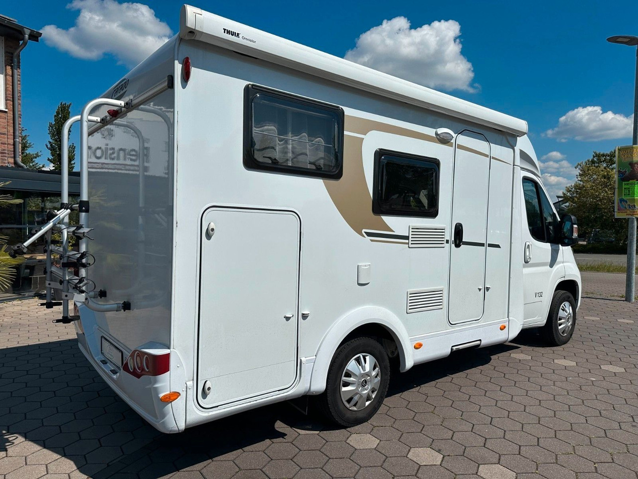 Carado V 132/Festbett/Garage/Klima/Markise/Finanzierung - Poolintegreeritud matkaauto: pilt 4 Carado V 132/Festbett/Garage/Klima/Markise/Finanzierung - Poolintegreeritud matkaauto: pilt 4