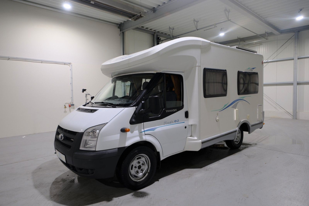 Chausson Flash 02/Festbett/Klima/Markise/Solar/TÜV 11-26 - Poolintegreeritud matkaauto: pilt 2 Chausson Flash 02/Festbett/Klima/Markise/Solar/TÜV 11-26 - Poolintegreeritud matkaauto: pilt 2