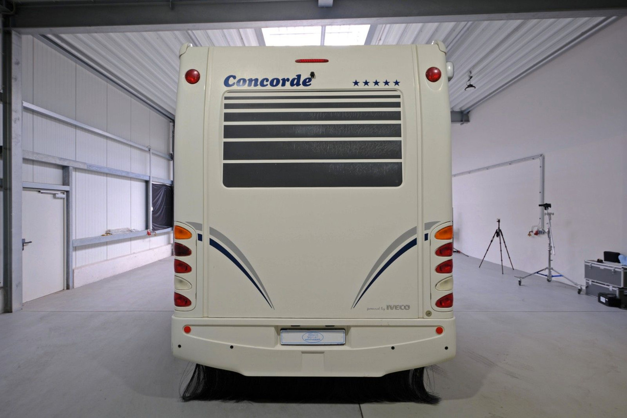 Concorde Carver I 692 H/Automatik/Festbett+Hubbett/Solar - Täisintegreeritud matkaauto: pilt 3 Concorde Carver I 692 H/Automatik/Festbett+Hubbett/Solar - Täisintegreeritud matkaauto: pilt 3