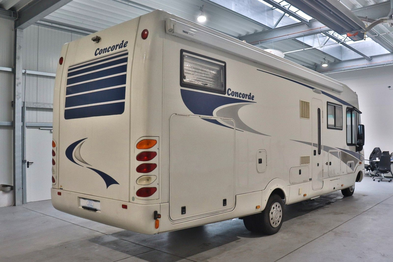 Concorde Charisma I 880 F/Automatik/Festbett/Klima/Solar Concorde Charisma I 880 F/Automatik/Festbett/Klima/Solar - Täisintegreeritud matkaauto: pilt 5 Concorde Charisma I 880 F/Automatik/Festbett/Klima/Solar Concorde Charisma I 880 F/Automatik/Festbett/Klima/Solar - Täisintegreeritud matkaauto: pilt 5