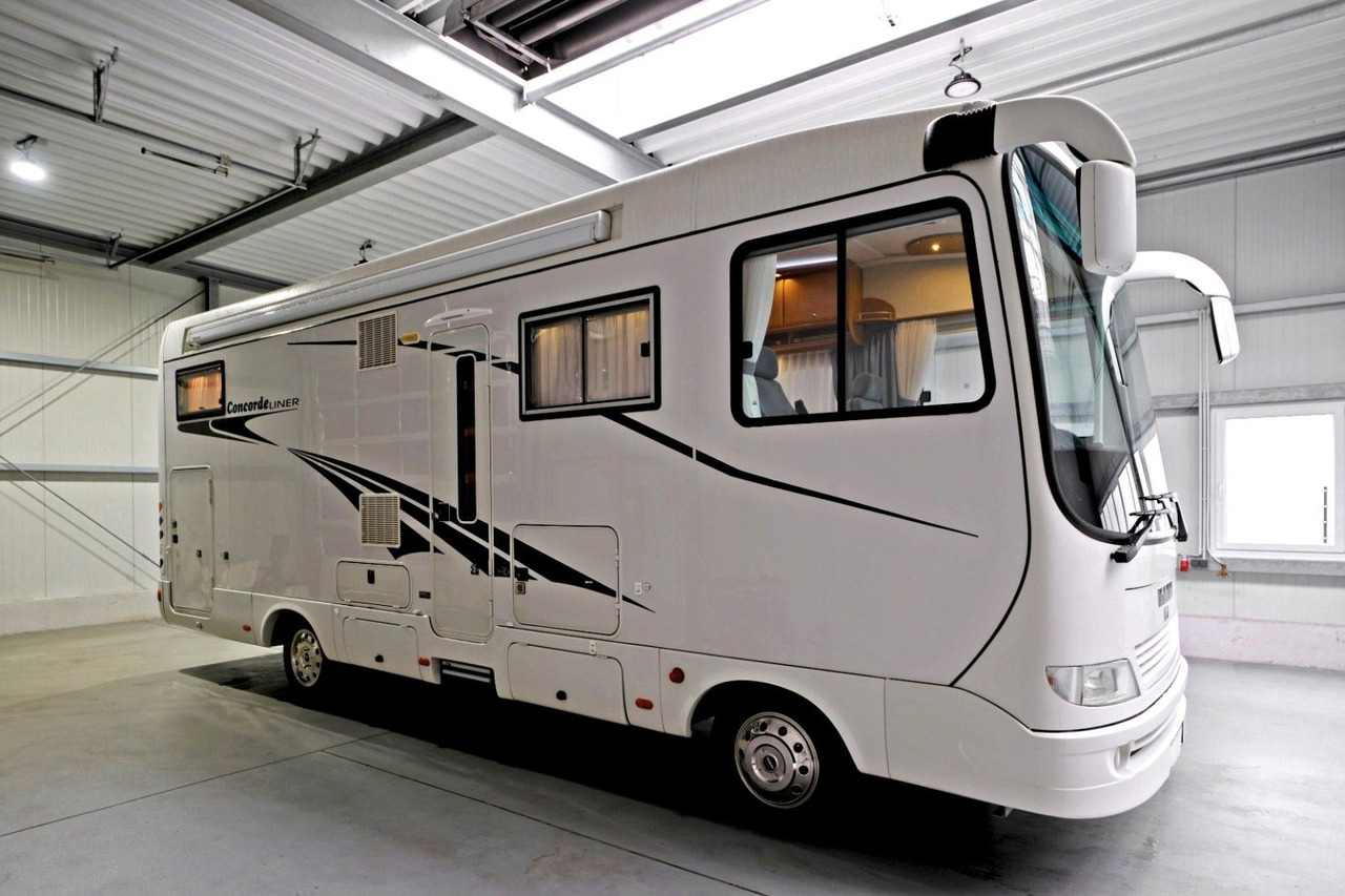 Concorde Liner 830 H/M.A.N/Festbett/Garage/PREISKNKALLER - Täisintegreeritud matkaauto: pilt 1 Concorde Liner 830 H/M.A.N/Festbett/Garage/PREISKNKALLER - Täisintegreeritud matkaauto: pilt 1