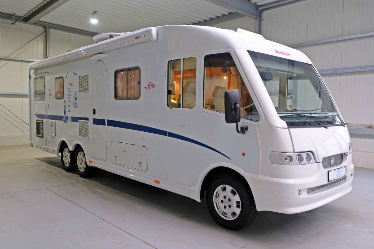Dethleffs Esprit I 7870/Festbett+Hubbett/2xKlima/Solar - Täisintegreeritud matkaauto: pilt 1 Dethleffs Esprit I 7870/Festbett+Hubbett/2xKlima/Solar - Täisintegreeritud matkaauto: pilt 1