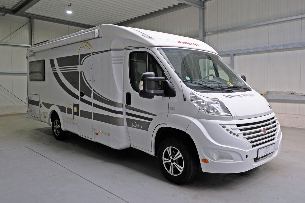 Dethleffs T 001 Magic Edition White/Einzelbetten/Solar - Poolintegreeritud matkaauto: pilt 1 Dethleffs T 001 Magic Edition White/Einzelbetten/Solar - Poolintegreeritud matkaauto: pilt 1