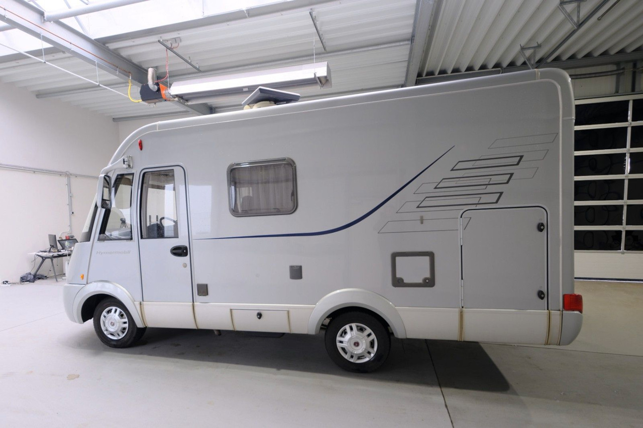 HYMER / ERIBA / HYMERCAR B 504 CL/Festbett+Hubbett/Solar/Klima/Garage/TOP - Täisintegreeritud matkaauto: pilt 3 HYMER / ERIBA / HYMERCAR B 504 CL/Festbett+Hubbett/Solar/Klima/Garage/TOP - Täisintegreeritud matkaauto: pilt 3