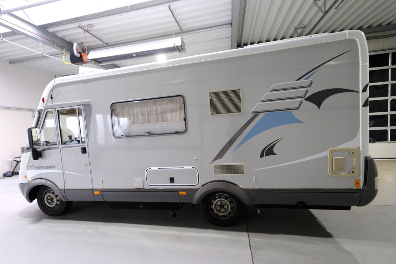 HYMER / ERIBA / HYMERCAR B 544/Automatik/Hubbett/Klima/Markise/DPF/Solar - Täisintegreeritud matkaauto: pilt 3 HYMER / ERIBA / HYMERCAR B 544/Automatik/Hubbett/Klima/Markise/DPF/Solar - Täisintegreeritud matkaauto: pilt 3