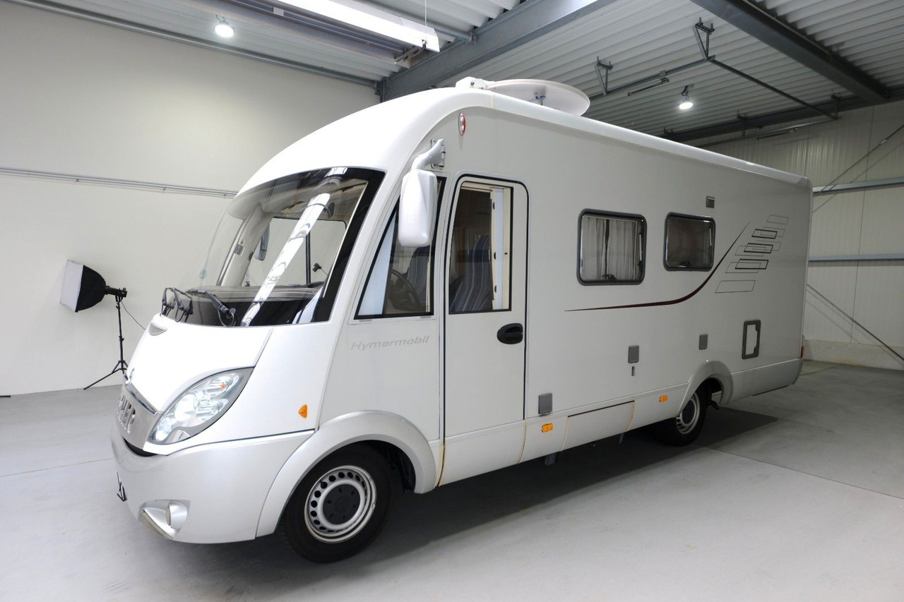 HYMER / ERIBA / HYMERCAR B 655 SL/Festbett+Hubbett/Solar/Klima/TOP - Täisintegreeritud matkaauto: pilt 2 HYMER / ERIBA / HYMERCAR B 655 SL/Festbett+Hubbett/Solar/Klima/TOP - Täisintegreeritud matkaauto: pilt 2