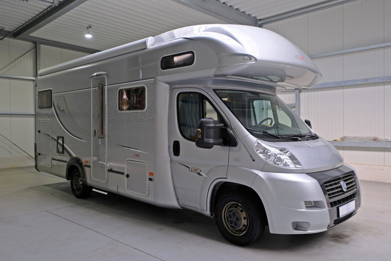LMC Liberty A 700 G/ Festbett/Garage/6 Schlafplätze - Alkooven: pilt 1 LMC Liberty A 700 G/ Festbett/Garage/6 Schlafplätze - Alkooven: pilt 1