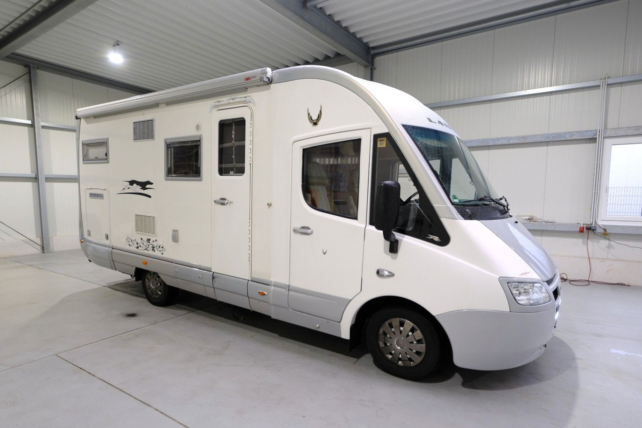 Laika Rexosline 650/Festbett+Hubbett/Klima/Markise - Täisintegreeritud matkaauto: pilt 1 Laika Rexosline 650/Festbett+Hubbett/Klima/Markise - Täisintegreeritud matkaauto: pilt 1