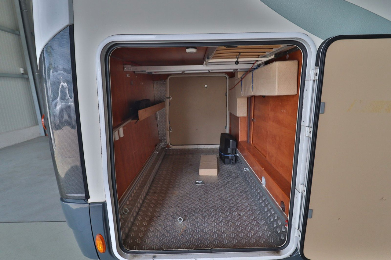P.L.A. S 700/Festbett/Garage/Klima/Solar/Markise - Alkooven: pilt 5 P.L.A. S 700/Festbett/Garage/Klima/Solar/Markise - Alkooven: pilt 5