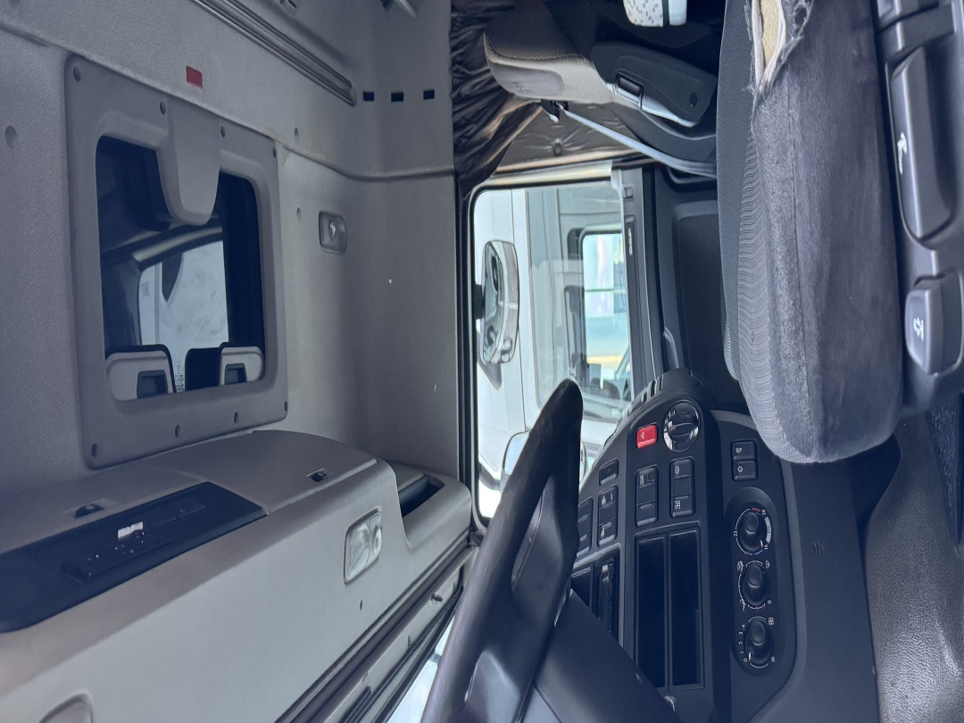 DAF XF 460 - Sadulveok: pilt 4 DAF XF 460 - Sadulveok: pilt 4