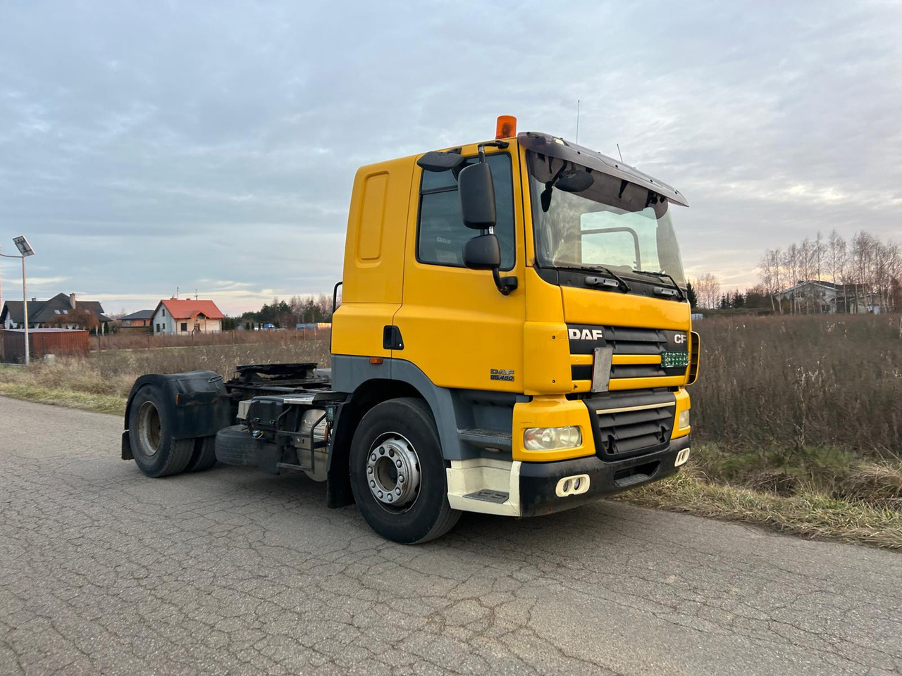 DAF - Kabiinišassiiga veoauto: pilt 3 DAF - Kabiinišassiiga veoauto: pilt 3