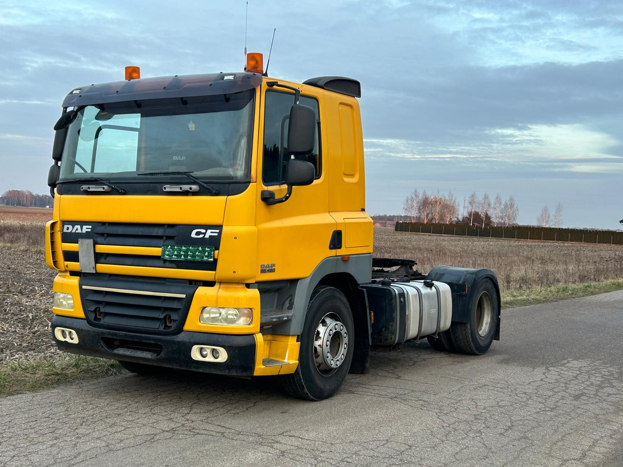 DAF - Kabiinišassiiga veoauto: pilt 1 DAF - Kabiinišassiiga veoauto: pilt 1