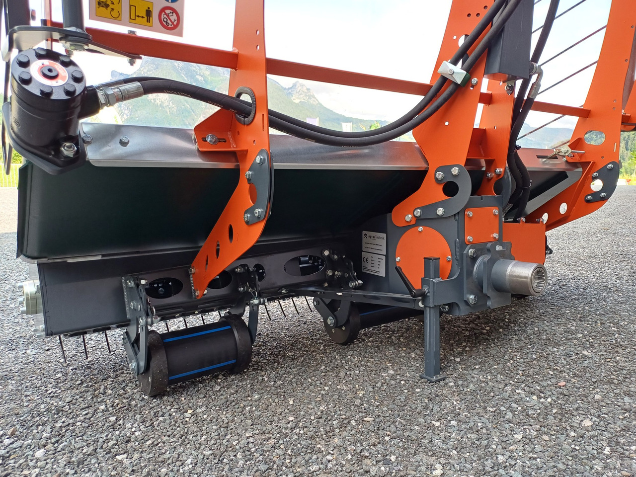 Agrartechnik Seeber Allroundmax 195 Aebi (23793) - Kaarutusseadmed: pilt 4 Agrartechnik Seeber Allroundmax 195 Aebi (23793) - Kaarutusseadmed: pilt 4