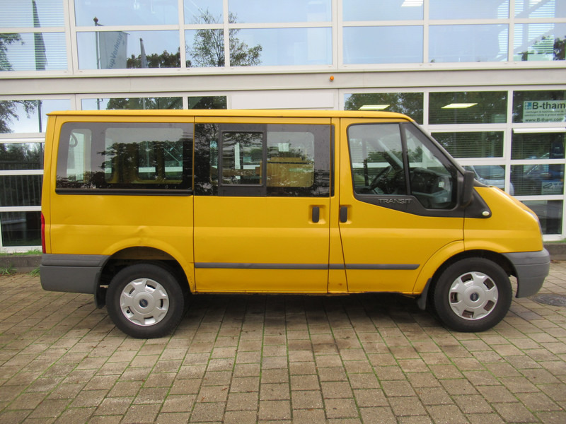 Ford Transit 140T330S 2.4 TDCI 103KW AWD 4x4 4WD - Väike kaubik: pilt 2 Ford Transit 140T330S 2.4 TDCI 103KW AWD 4x4 4WD - Väike kaubik: pilt 2