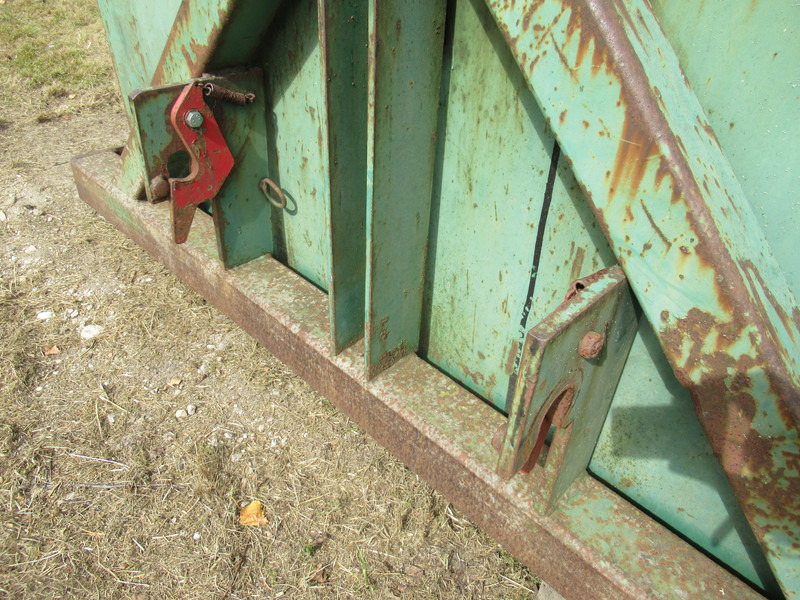 Grondbakje tbv Trekker 3-PT hef Kantelbaar - Laaduri kopp: pilt 4 Grondbakje tbv Trekker 3-PT hef Kantelbaar - Laaduri kopp: pilt 4