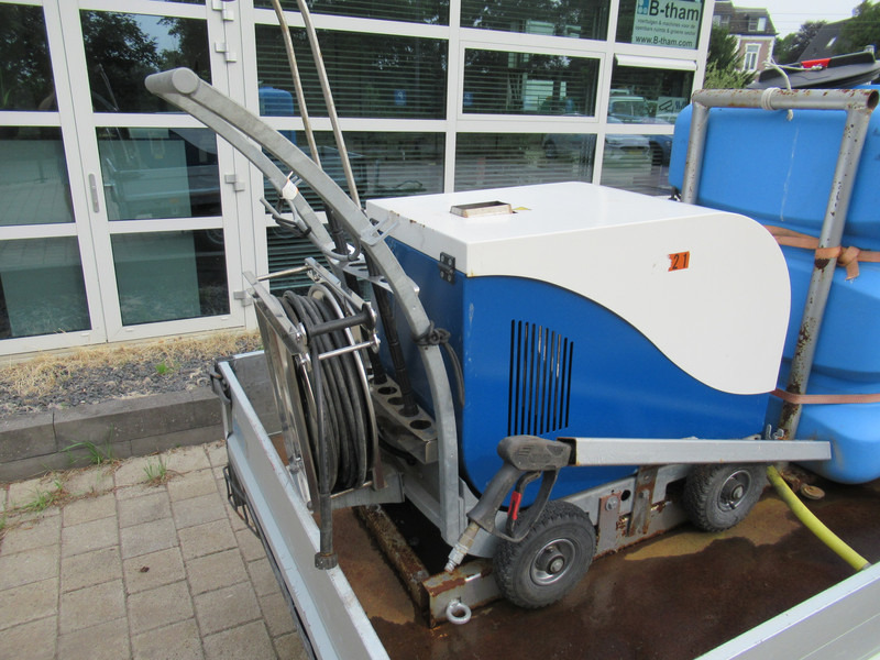 Heatweed Wave MiniSeries 2-120bar 99°C 6L/min Onkruid stoom machine - Survepesur: pilt 2 Heatweed Wave MiniSeries 2-120bar 99°C 6L/min Onkruid stoom machine - Survepesur: pilt 2