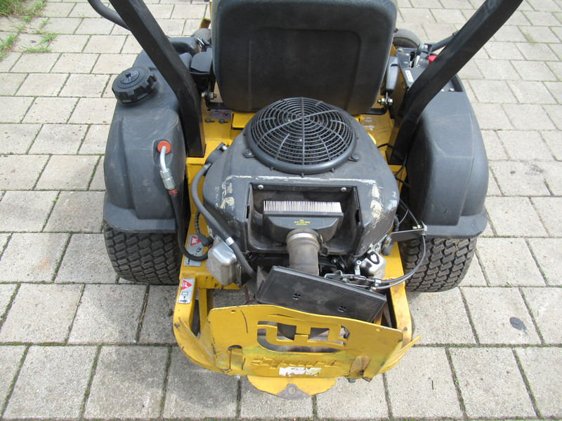 Hustler SPORT 0-Turn Maaier / Mower for parts / Defect - Muruniiduk: pilt 4 Hustler SPORT 0-Turn Maaier / Mower for parts / Defect - Muruniiduk: pilt 4