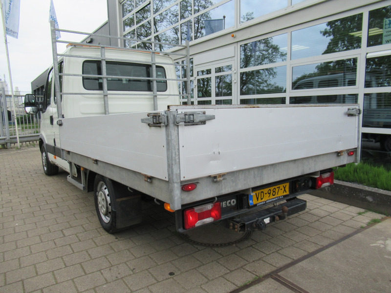 Iveco Daily 29L13 2.3HPi 93KW 345 DOKA Dubbelcabine - Madelauto, Meeskonnaauto: pilt 4 Iveco Daily 29L13 2.3HPi 93KW 345 DOKA Dubbelcabine - Madelauto, Meeskonnaauto: pilt 4