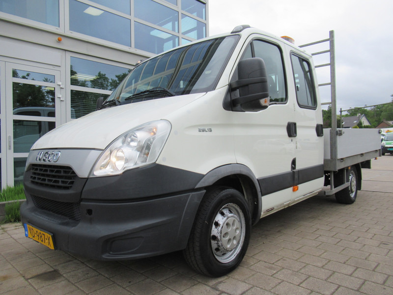 Iveco Daily 29L13 2.3HPi 93KW 345 DOKA Dubbelcabine - Madelauto, Meeskonnaauto: pilt 5 Iveco Daily 29L13 2.3HPi 93KW 345 DOKA Dubbelcabine - Madelauto, Meeskonnaauto: pilt 5