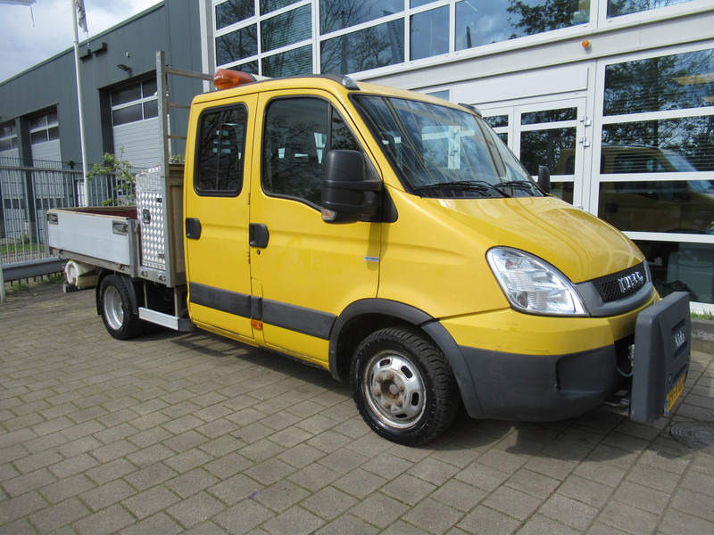 Iveco Daily 35C13 D 345 Kipper Tipper DOKA Dubbelcabine - Tarbesõiduk kallur, Meeskonnaauto: pilt 3 Iveco Daily 35C13 D 345 Kipper Tipper DOKA Dubbelcabine - Tarbesõiduk kallur, Meeskonnaauto: pilt 3