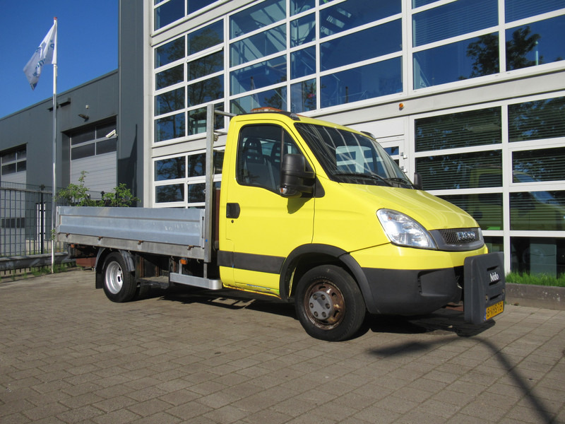 Iveco Daily 50C17 3.0D 125KW EEV 345 PickUp NIDO DIN - Madelauto: pilt 5 Iveco Daily 50C17 3.0D 125KW EEV 345 PickUp NIDO DIN - Madelauto: pilt 5