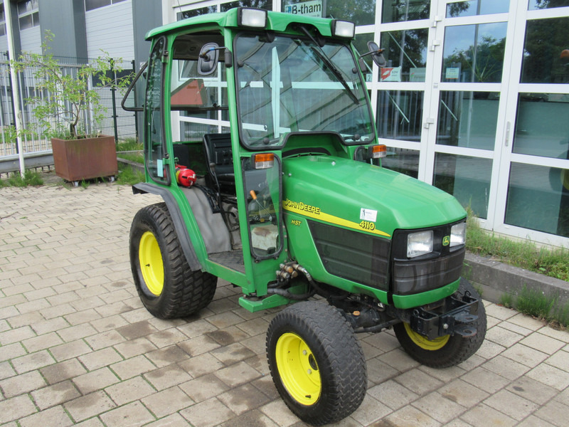 John Deere 4110 4WD 4x4 Hydrostaat Cabine - Traktor: pilt 3 John Deere 4110 4WD 4x4 Hydrostaat Cabine - Traktor: pilt 3