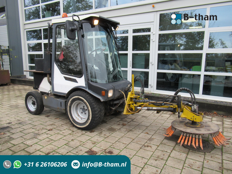 LM TRAC 286 Werktuigdrager ( zonder Borstel arm ) - Tänavapühkimismasin: pilt 1 LM TRAC 286 Werktuigdrager ( zonder Borstel arm ) - Tänavapühkimismasin: pilt 1