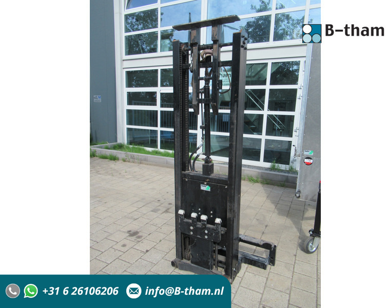 Terberg Zij-belading Mini Container + opvangbak - Lisaseade - Materjali käitlemise seade: pilt 1 Terberg Zij-belading Mini Container + opvangbak - Lisaseade - Materjali käitlemise seade: pilt 1