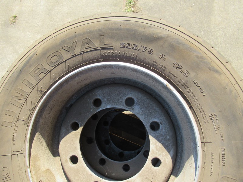 MEFRO 4 x Velg 17.5x6.75 + band Veldhuizen - Komplektne ratas - Veoauto: pilt 2 MEFRO 4 x Velg 17.5x6.75 + band Veldhuizen - Komplektne ratas - Veoauto: pilt 2