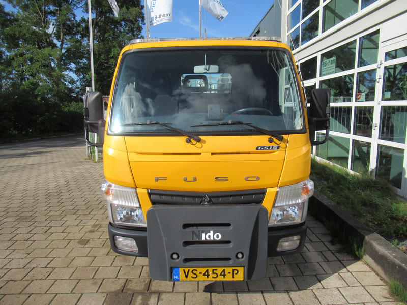 Mitsubishi Canter FUSO 6S15 Winterdienst NIDO HYDRO - Madelauto: pilt 4 Mitsubishi Canter FUSO 6S15 Winterdienst NIDO HYDRO - Madelauto: pilt 4