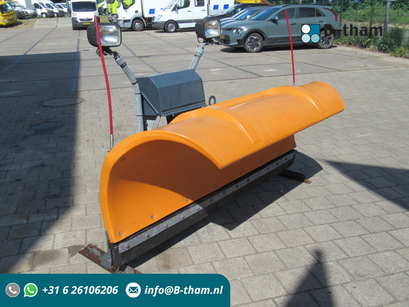NIDO SNK 21 EPZ 180 12V 210CM Sneeuwploeg Schneepflug Snowplow - Lumesahk: pilt 1 NIDO SNK 21 EPZ 180 12V 210CM Sneeuwploeg Schneepflug Snowplow - Lumesahk: pilt 1