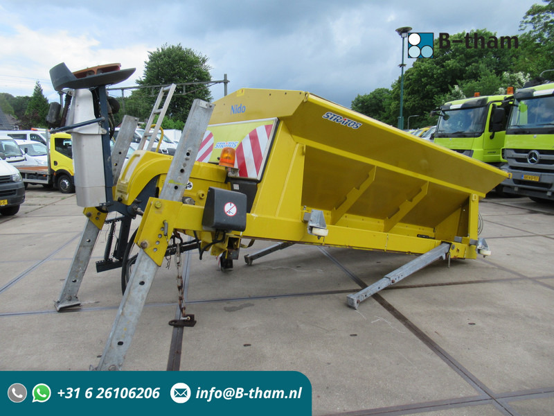 NIDO STRATOS B40-36 PAL ROTO-power Salzstreuer Zoutstrooier - Liiva-/ Soolajaotur: pilt 1 NIDO STRATOS B40-36 PAL ROTO-power Salzstreuer Zoutstrooier - Liiva-/ Soolajaotur: pilt 1