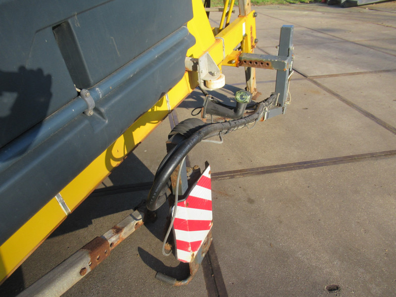 NIDO STRATOS B40-36 PALN Rotopower Salzstreuer Saltspreader Zoutstrooier - Liiva-/ Soolajaotur: pilt 4 NIDO STRATOS B40-36 PALN Rotopower Salzstreuer Saltspreader Zoutstrooier - Liiva-/ Soolajaotur: pilt 4