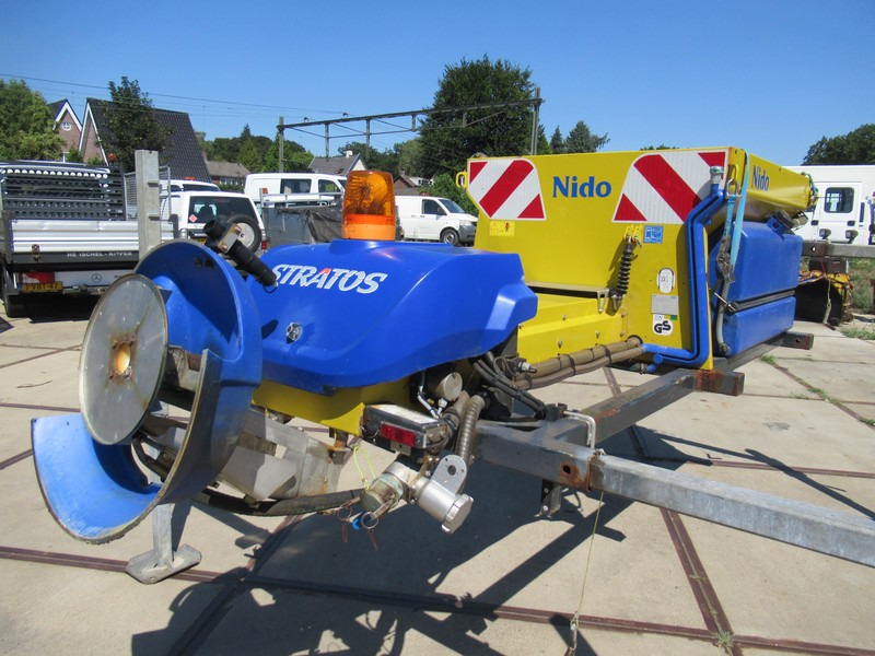NIDO Stratos B06L-24 VCLN-350 Hydro zoutstrooier 0,6m3 + 350L - Puhastusmasin: pilt 2 NIDO Stratos B06L-24 VCLN-350 Hydro zoutstrooier 0,6m3 + 350L - Puhastusmasin: pilt 2
