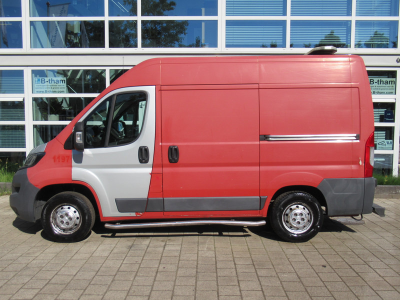 Peugeot Boxer 330 2.0 HDI 81KW L1H2 Pro AIRCO - Klima - Väike kaubik: pilt 2 Peugeot Boxer 330 2.0 HDI 81KW L1H2 Pro AIRCO - Klima - Väike kaubik: pilt 2