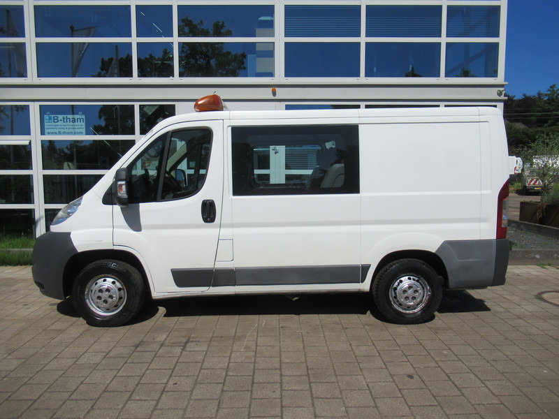 Peugeot Boxer 330 2.2 HDI 96KW L1H P+ DOKA Dubbelcabine AIRCO - Väike kaubik, Meeskonnaauto: pilt 2 Peugeot Boxer 330 2.2 HDI 96KW L1H P+ DOKA Dubbelcabine AIRCO - Väike kaubik, Meeskonnaauto: pilt 2
