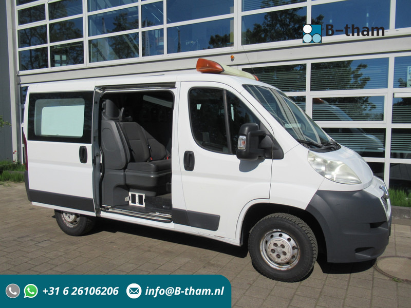 Peugeot Boxer 330 2.2 HDI 96KW L1H1 DOKA Dubbelcabine AIRCO P+ - Väike kaubik, Meeskonnaauto: pilt 1 Peugeot Boxer 330 2.2 HDI 96KW L1H1 DOKA Dubbelcabine AIRCO P+ - Väike kaubik, Meeskonnaauto: pilt 1