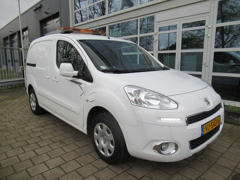 Peugeot Partner Full Electric Venturi Origin 3-Zit / Seat - Väike kaubik, Elektrikaubik: pilt 4 Peugeot Partner Full Electric Venturi Origin 3-Zit / Seat - Väike kaubik, Elektrikaubik: pilt 4