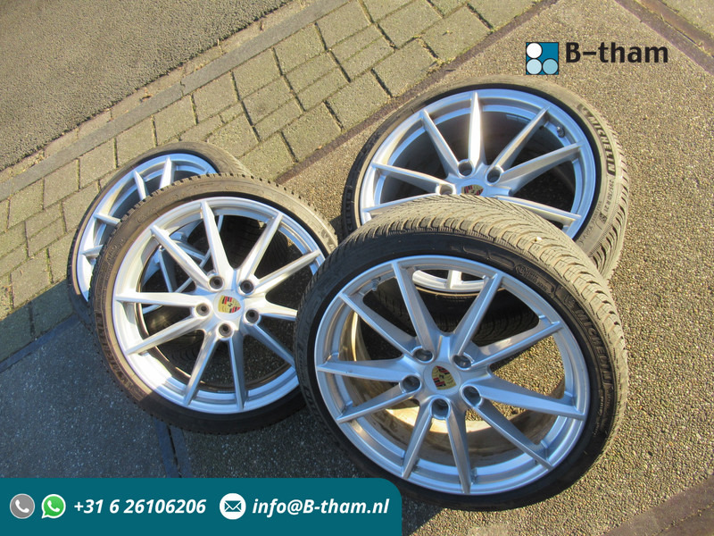 Porsche 911 992 20-/21 Carrera S Winterbanden Set Wielen - Komplektne ratas - Auto: pilt 1 Porsche 911 992 20-/21 Carrera S Winterbanden Set Wielen - Komplektne ratas - Auto: pilt 1