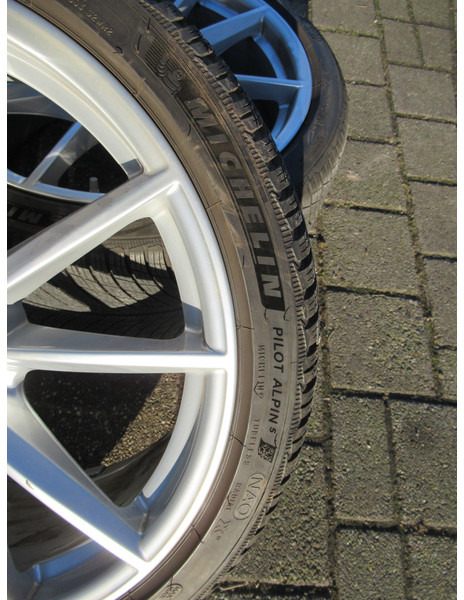 Porsche 911 992 20-/21 Carrera S Winterbanden Set Wielen - Komplektne ratas - Auto: pilt 5 Porsche 911 992 20-/21 Carrera S Winterbanden Set Wielen - Komplektne ratas - Auto: pilt 5