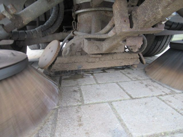 Tänavapühkimismasin Ravo 5002 580 80km/h: pilt 10